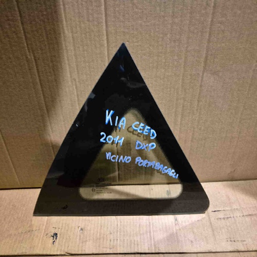 Vetro fisso posteriore DX KIA Cee'd 1° Serie del 2006 - 2012