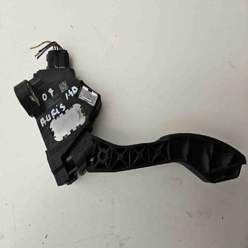 Pedale acceleratore TOYOTA Auris Serie (E150) (07>12) del 2007 - 2012