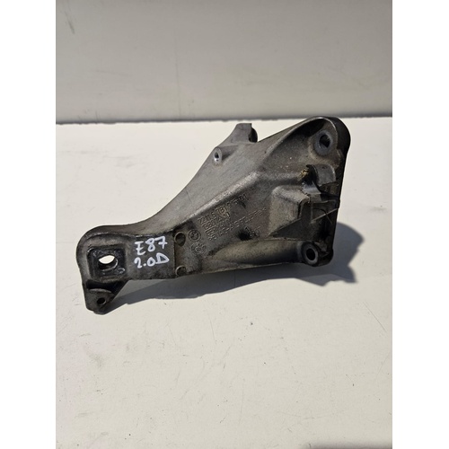Supporto motore BMW Serie 1 Serie (E87) (04>07) del 2004 - 2007