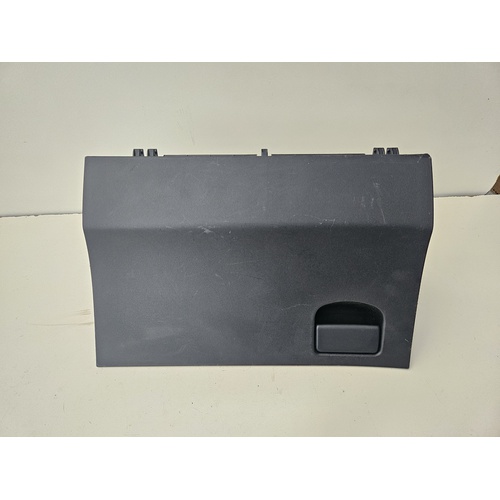 Vano portaoggetti TOYOTA Yaris Serie (08>11) del 2008 - 2011