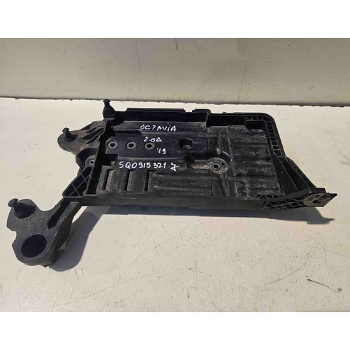 Staffa supporto batteria SKODA Octavia S.Wagon 5° Serie (5E5) (16>20) del 2016 - 2020