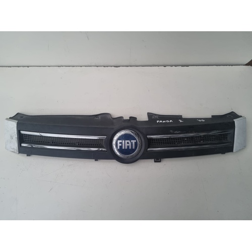 Mascherina anteriore FIAT Panda 2° Serie del 2003 - 2010