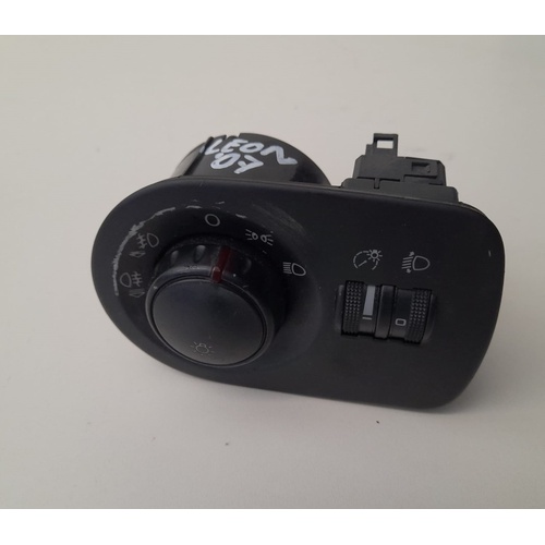 Regolatore Fari SEAT Leon 2° Serie del 2005 - 2009