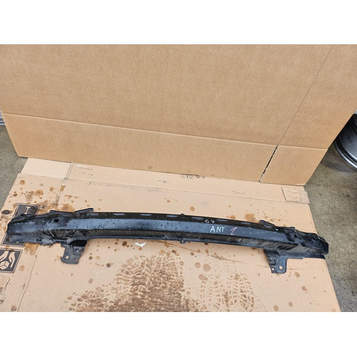 Rinforzo Paraurti anteriore VOLKSWAGEN Golf 7 Berlina (12>) del 2012