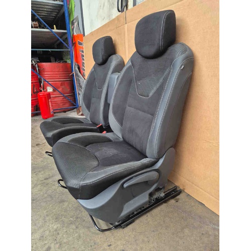 Sedili RENAULT Clio Serie IV (12>19) del 2012 - 2019