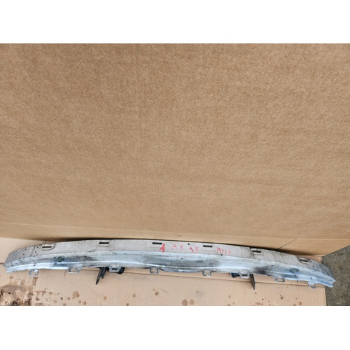 Rinforzo Paraurti anteriore AUDI A4 Avant (8D) (97>00) del 1997 - 2000