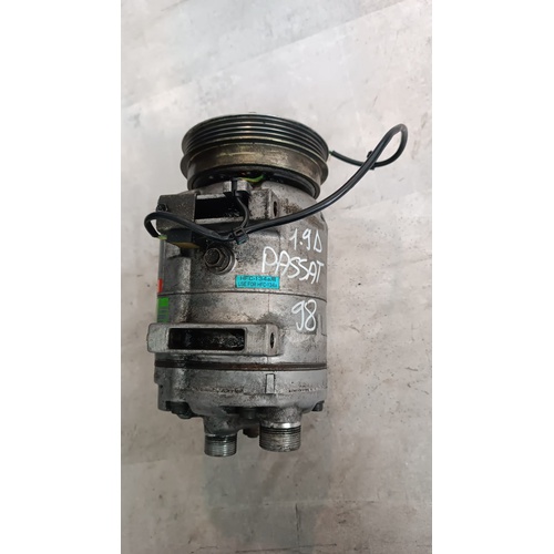 Compressore clima Volkswagen Passat 1.9 D del 1999