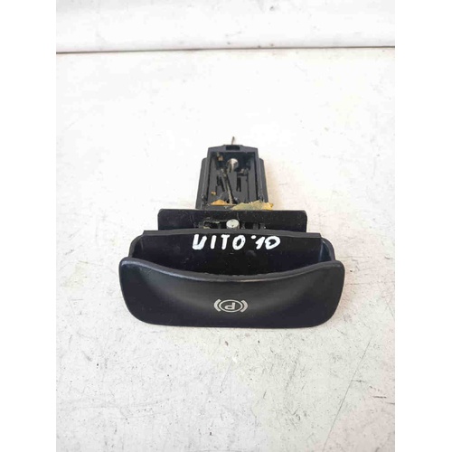 Pulsante freno di stazionamento MERCEDES Vito W639 2° Serie del 2003 - 2014