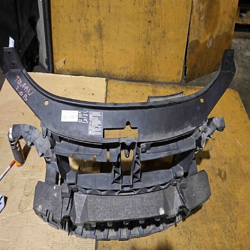 Rivestimento anteriore VOLKSWAGEN Touran 1° Serie del 2003 - 2007