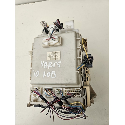 Body Computer TOYOTA Yaris Serie (08>11) del 2008 - 2011