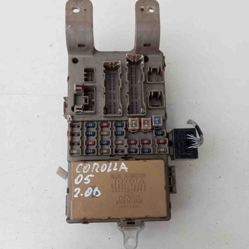 Centralina porta fusibili TOYOTA Corolla Berlina 4° Serie del 2005 - 2009