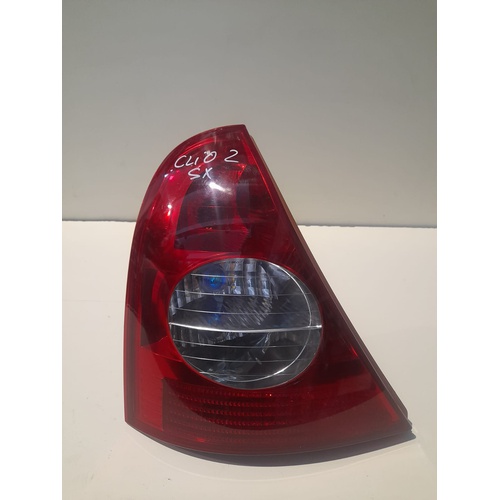 Coppia fanali stop posteriori destro e sinistro RENAULT Clio Serie (01>05) del 2001 - 2005