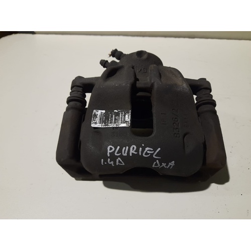 Coppia pinze freni dx e sx anteriori CITROEN C3 Pluriel del 2003