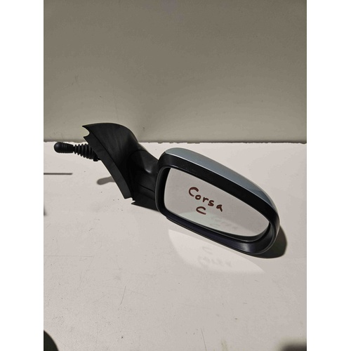 Specchietto Retrovisore Destro OPEL Corsa C 3P 1° Serie del 2000 - 2003