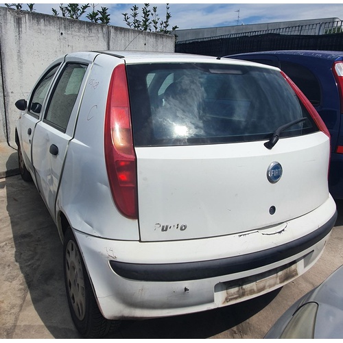 Ricambi usati Fiat Punto 1.9 D del 2002