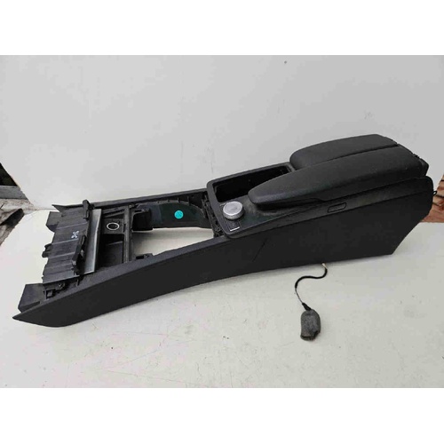 Bracciolo centrale MERCEDES Classe C S. Wagon W204 del 2007