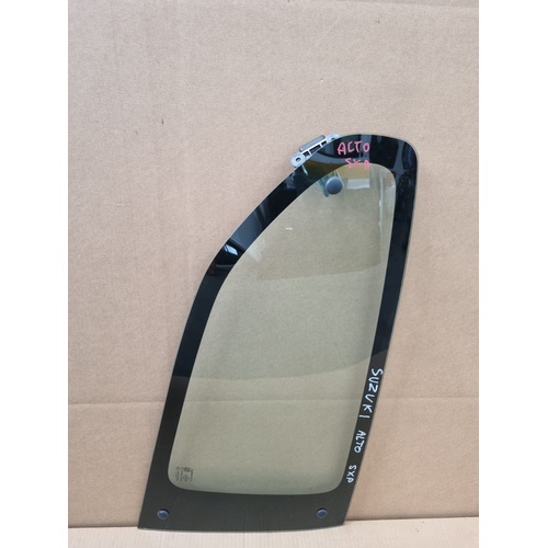 Vetro fisso posteriore SX SUZUKI Alto 2° Serie del 2002 - 2007