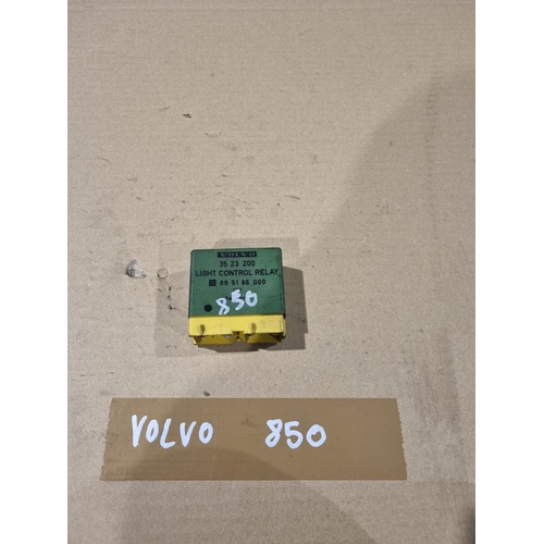 Relè VOLVO 850 S. Wagon del 1992 - 2001