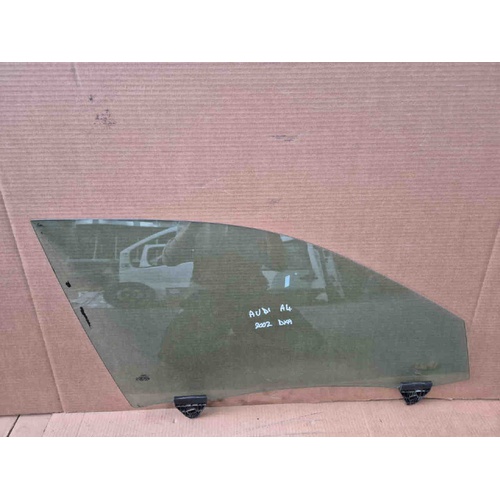 Vetro scendente anteriore destro AUDI A4 Avant (8E) (00>04) del 2000 - 2004