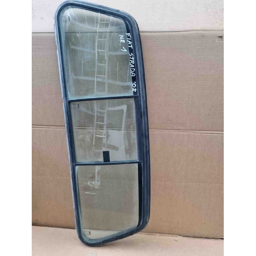 Lunotto FIAT Strada Serie (06>09) del 2006 - 2009