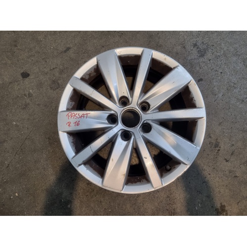 Cerchio in lega VOLKSWAGEN Passat Berlina 5° Serie del 2010 - 2015