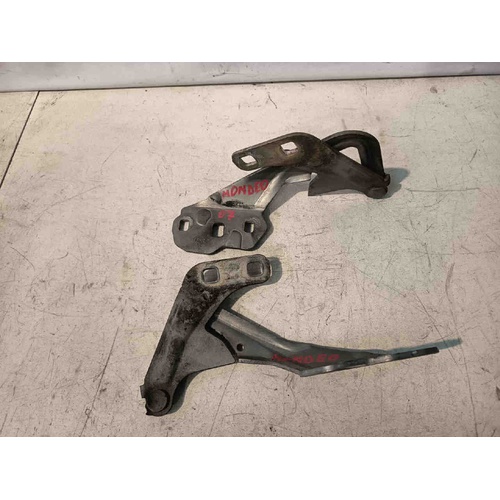 Cerniere cofano anteriore dx e sx FORD Mondeo S. Wagon 6° Serie del 2007 - 2014