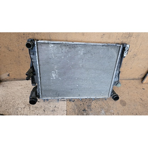 Kit Radiatori BMW Serie 3 E46 Touring del 1998 - 2001