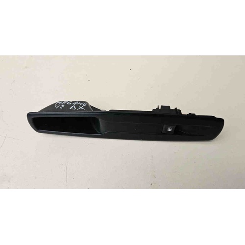 Pulsantiera Anteriore Destra RENAULT Megane III (08>16) del 2008 - 2016
