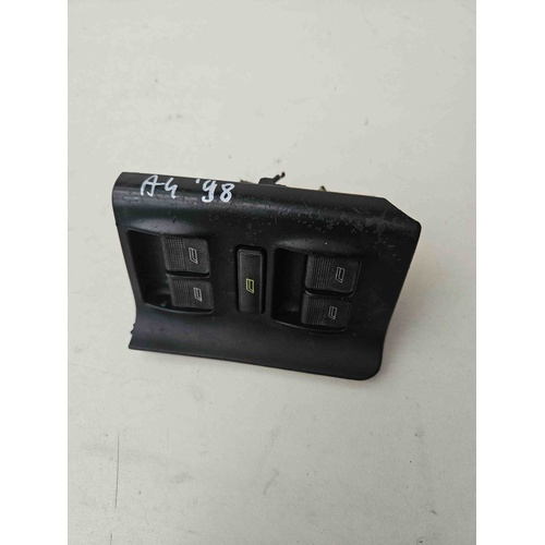 Pulsantiera anteriore sinistra Guida AUDI A4 Avant (8D) (97>00) del 1997 - 2000