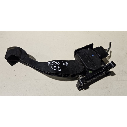 Pedale acceleratore FIAT 500 Serie del 2007 - 2014