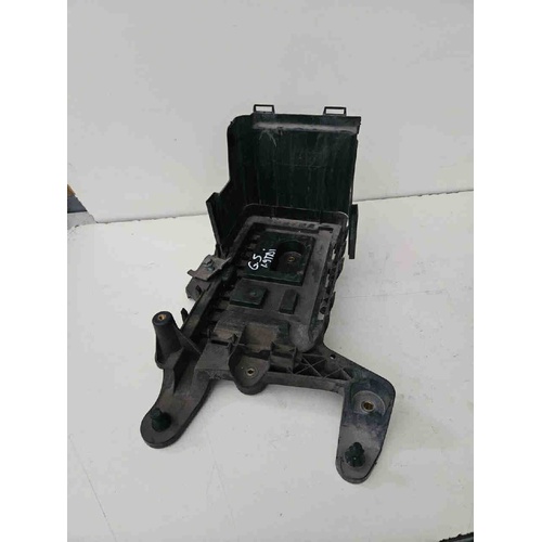 Staffa supporto batteria VOLKSWAGEN Golf 5 Berlina (03>08) del 2003 - 2008