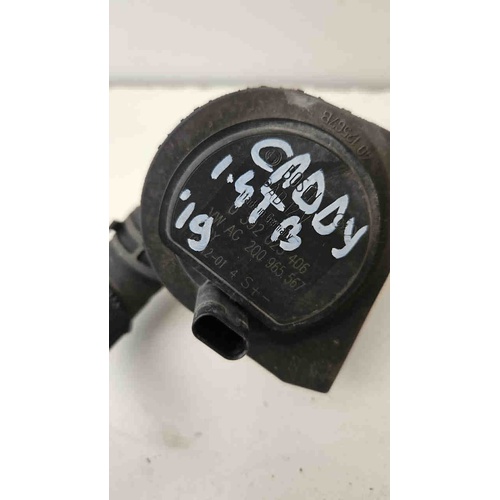 Pompa acqua ausiliaria VOLKSWAGEN Caddy Furgone/Combi (2015-2020) del 2015 - 2020