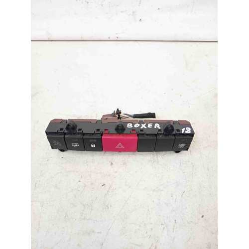 Pulsante Quattro 4 frecce PEUGEOT Boxer 4° Serie del 2011