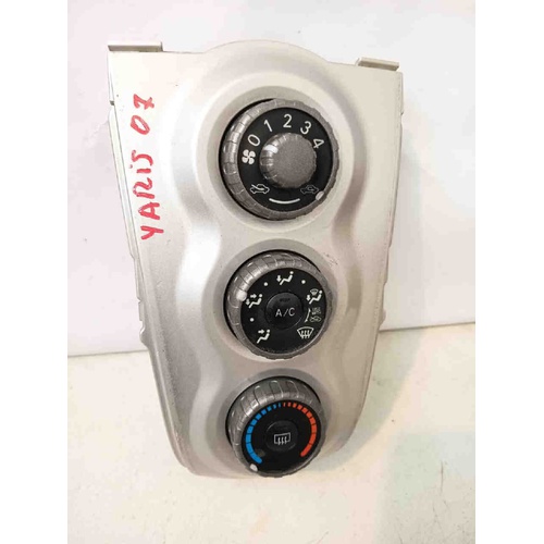 Comandi Clima TOYOTA Yaris Serie (05>08) del 2005 - 2008