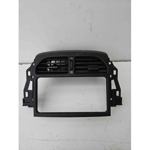Bocchette Aria Cruscotto TOYOTA Rav4 2° Serie del 2000 - 2003