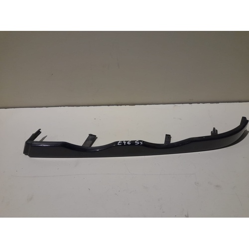 Modanatura porta luci SX guida BMW Serie 3 E46 Berlina del 1998 - 2001