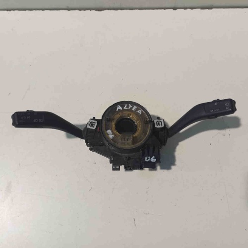 Devioluci SEAT Altea Berlina del 2004