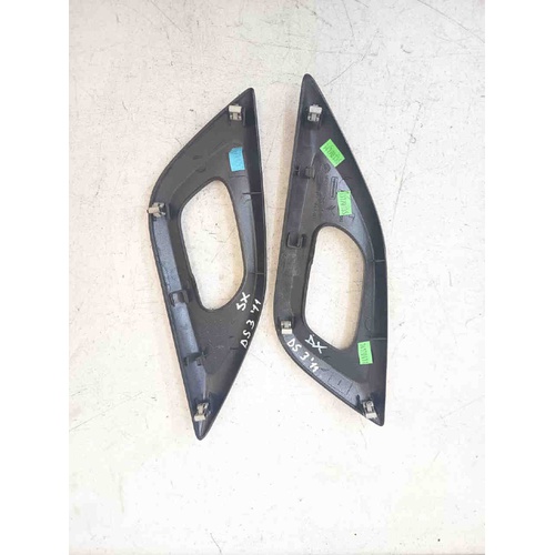 Coppia cornici cover fendinebbia anteriori CITROEN DS3 Serie (09>) del 2009