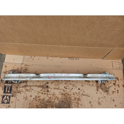 Rinforzo paraurti posteriore AUDI A3 Serie (8P1) (05>08) del 2005 - 2008