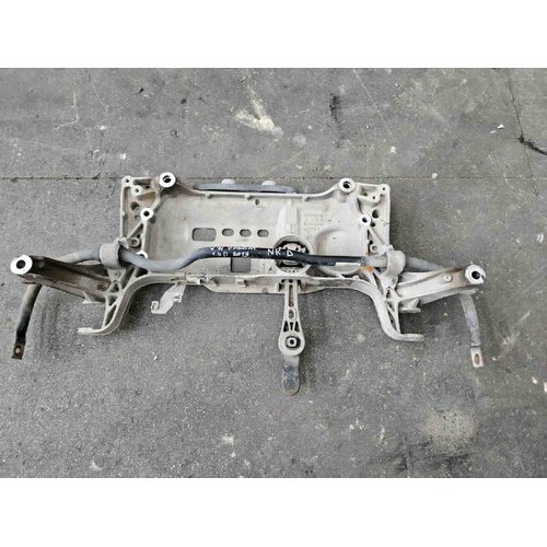 Culla Motore VOLKSWAGEN Passat Berlina 5° Serie del 2010 - 2015