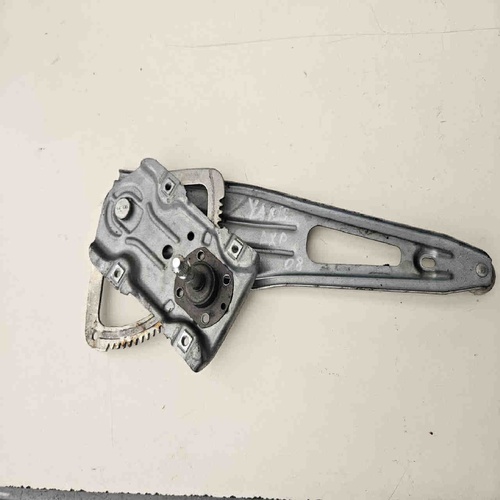 Meccanismo alzavetro Post. DX TOYOTA Yaris Serie (08>11) del 2008 - 2011