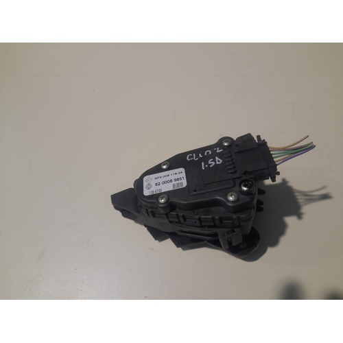 Sensore pedale acceleratore RENAULT Clio Serie (01>05) del 2001 - 2005