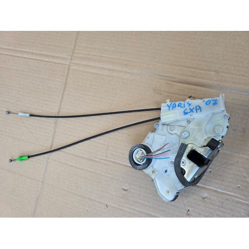 Serratura Anteriore Sinistra TOYOTA Yaris Serie (05>08) del 2005 - 2008