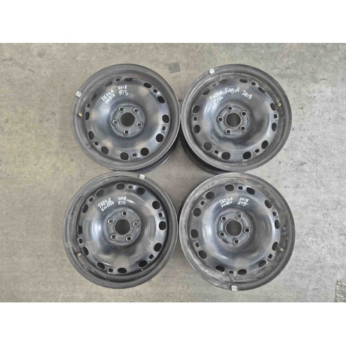 Cerchi in ferro SKODA Fabia Berlina 3° Serie del 2015 - 2021