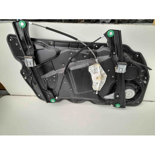 Motorino Alzavetro anteriore destra VOLKSWAGEN Passat Variant 4° Serie del 2005 - 2010