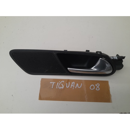 Maniglia interna Posteriore Destra VOLKSWAGEN Tiguan 1° Serie del 2007 - 2011