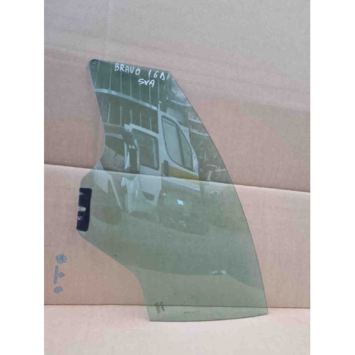 Vetro scendente anteriore sinistro FIAT Bravo 2° Serie del 2007 - 2010