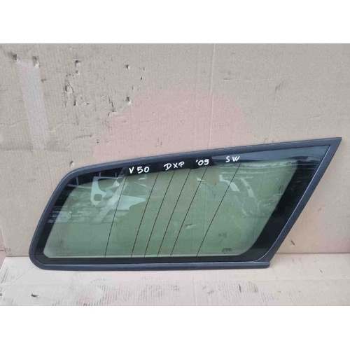 Vetro fisso posteriore DX VOLVO V50 2° Serie del 2007 - 2012