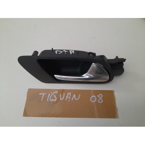 Maniglia interna Anteriore Destra VOLKSWAGEN Tiguan 1° Serie del 2007 - 2011