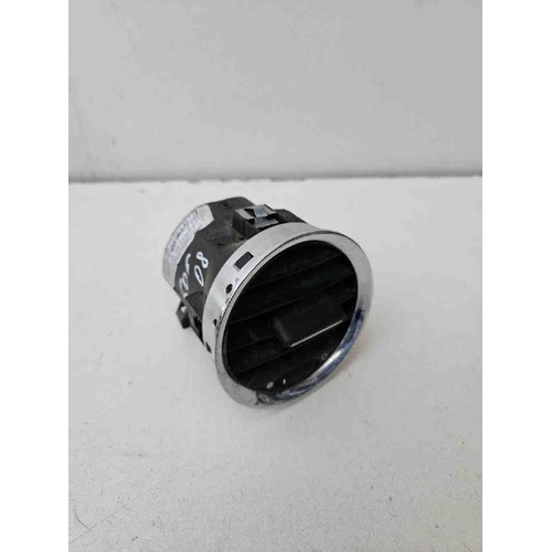 Bocchetta aria cruscotto DX FIAT 500 Serie (07>14) del 2007 - 2014